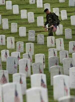 memorial-day-flags